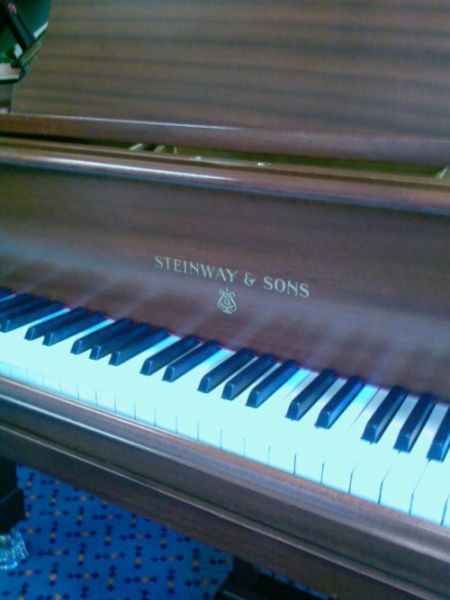 Steinway model O - dealers in Steinway grand pianos baby grand pianos, Fazioli, Bosendorfer, Bechstein, Bluthner, Yamaha