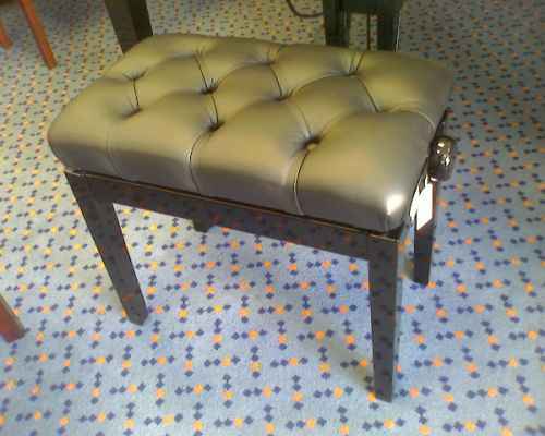 Photo of Stools   piano