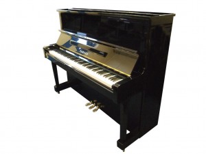 Yamaha U1G temp 002 300x225 Used Yamaha upright pianos