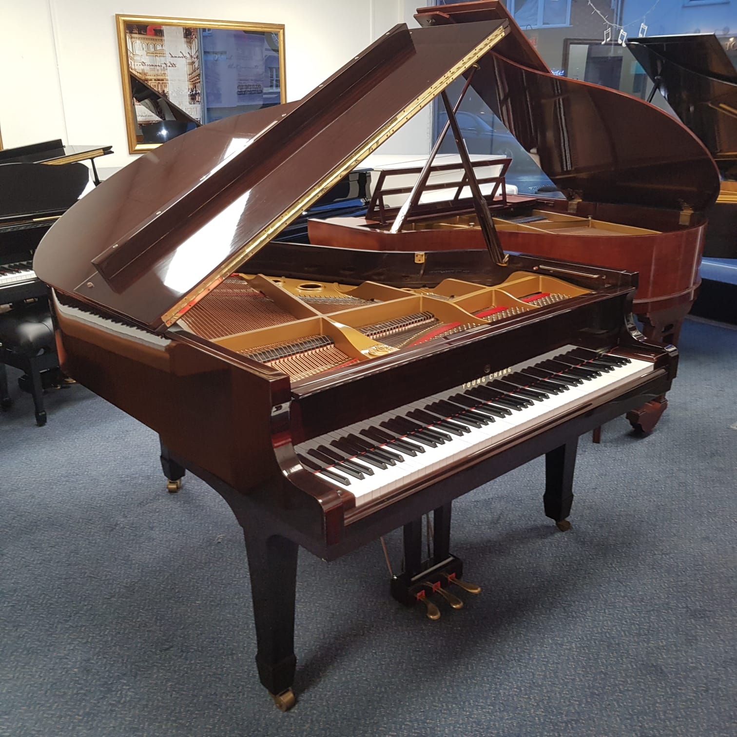 Young Chang G175 grand Piano in bright mahogany – Gallery image – Roberts Pianos Oxford