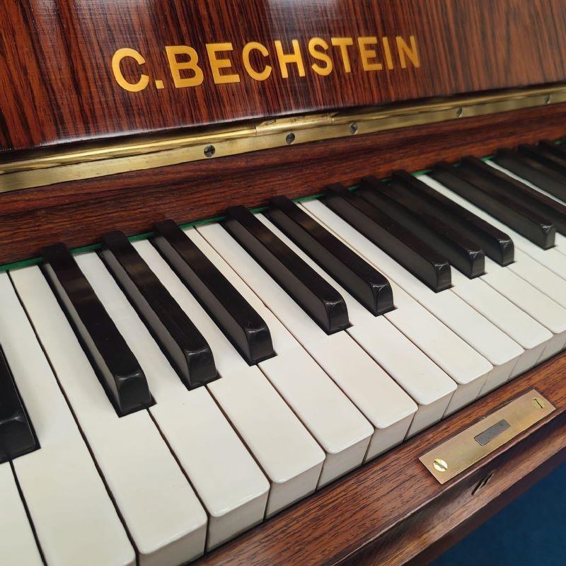 Steinway Model O grand Piano in rosewood – Gallery image – Roberts Pianos Oxford