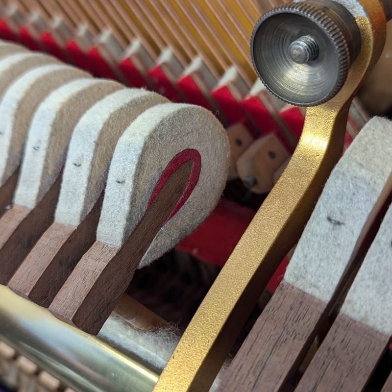 Steinway K