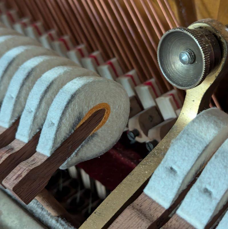 Steinway K upright Piano in Rosewood – Gallery image – Roberts Pianos Oxford