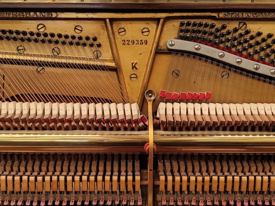 Steinway K