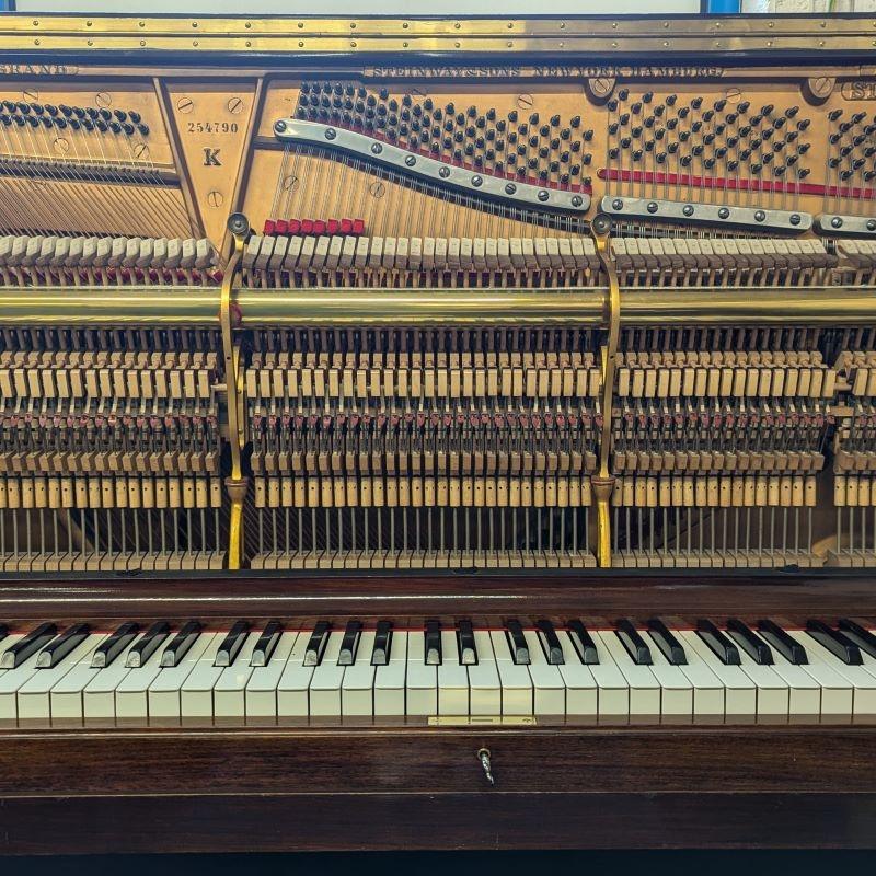 Steinway K upright Piano in mahogany – Gallery image – Roberts Pianos Oxford