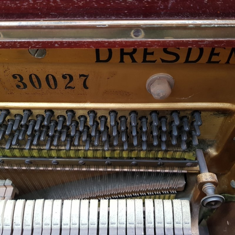 Kaps 135 upright Piano in mahogany/rosewood – Gallery image – Roberts Pianos Oxford