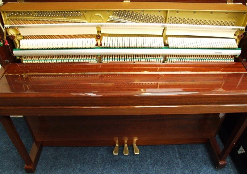 Kemble upright Piano in bright mahogany – Gallery image – Roberts Pianos Oxford