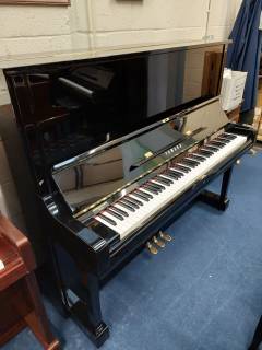 Yamaha U3G upright Piano in Black – Inventory thumbnail – Roberts Pianos Oxford