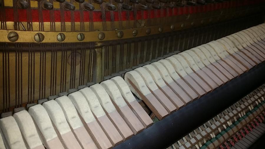 Chappell upright Piano in mahogany – Gallery image – Roberts Pianos Oxford
