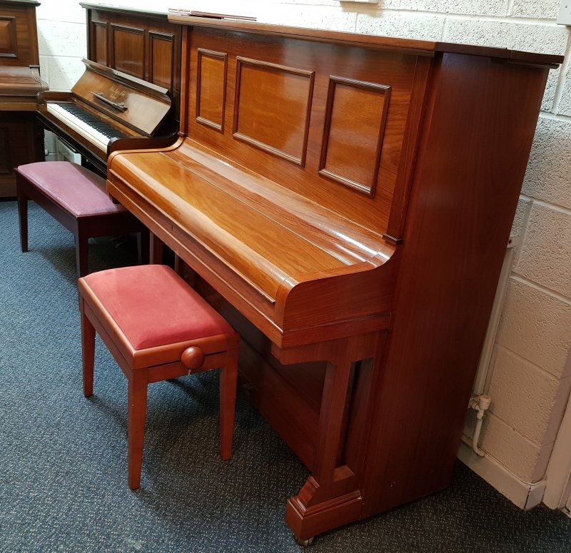 Gerhard Adam upright Piano in mahogany – Gallery image – Roberts Pianos Oxford