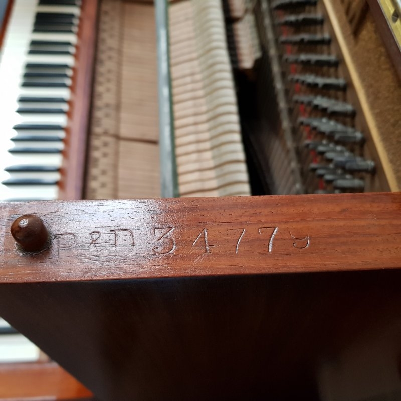 Gerhard Adam upright Piano in mahogany – Gallery image – Roberts Pianos Oxford