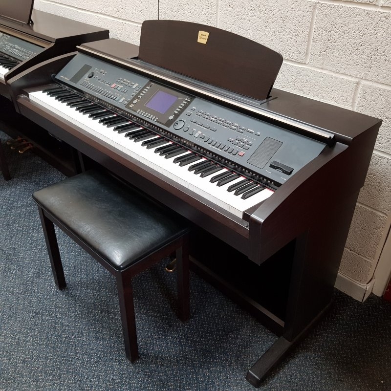 Yamaha CVP-303