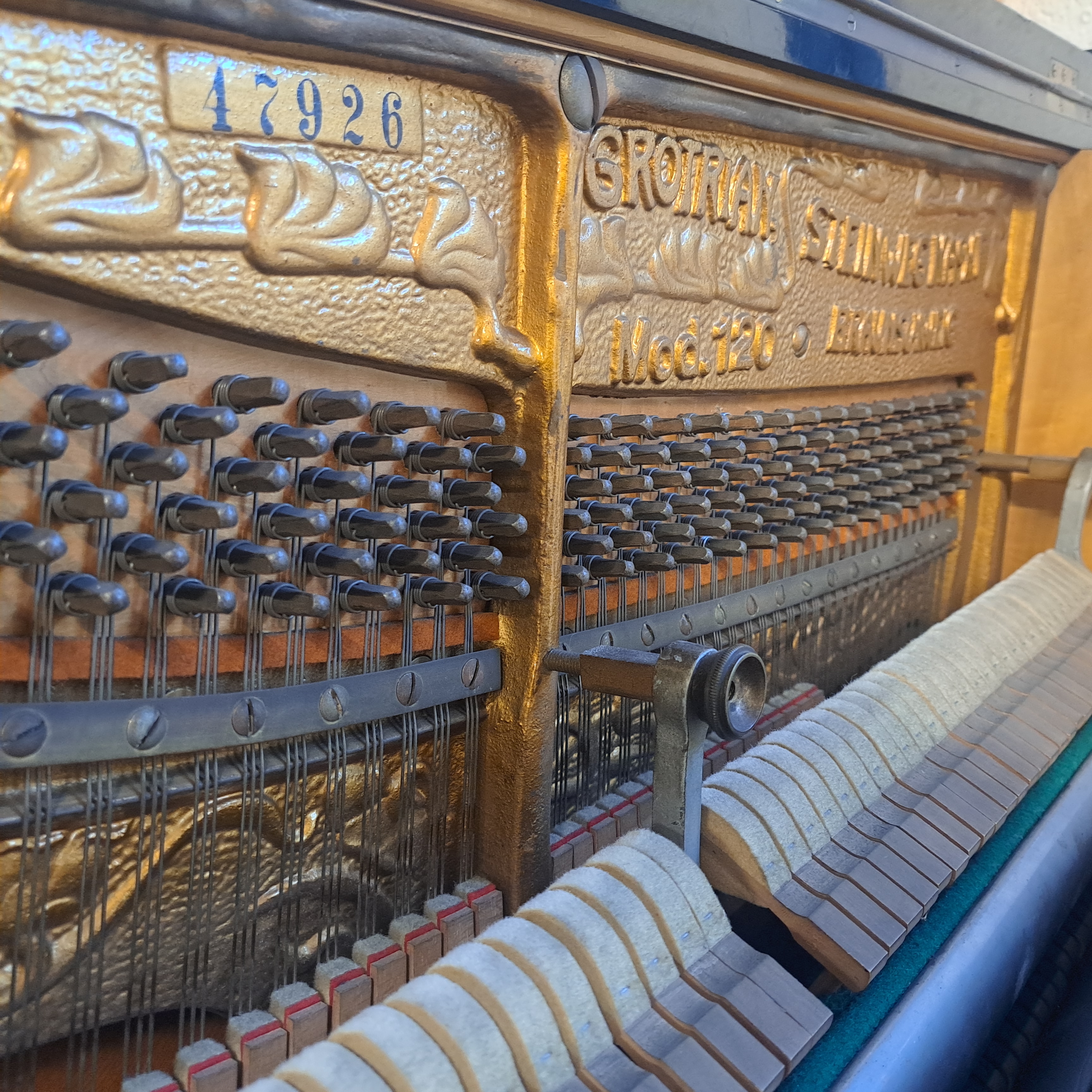 Grotrian Steinweg 120