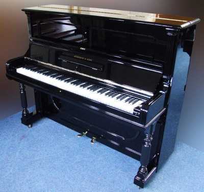 Steinway Upright Piano – Featured image – Roberts Pianos Oxford