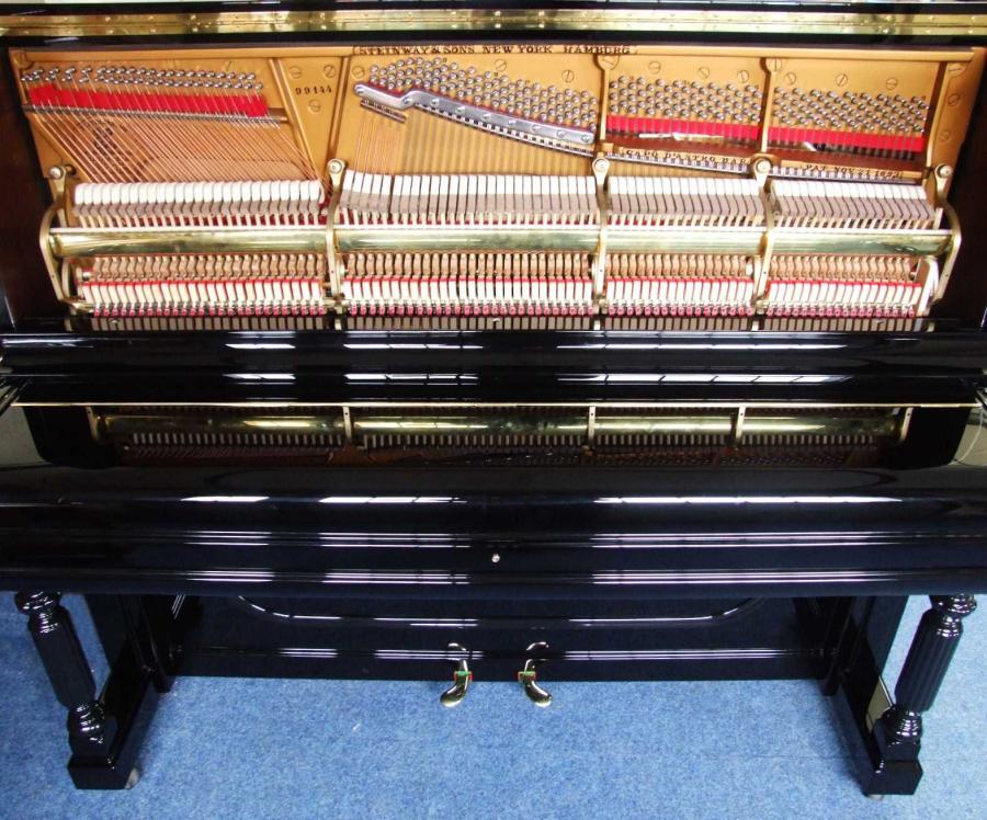 Steinway E upright Piano in black polyester – Gallery image – Roberts Pianos Oxford