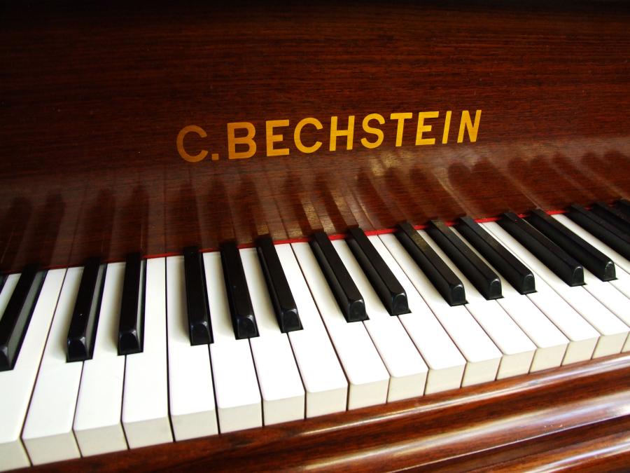 Bechstein model A grand Piano in rosewood – Gallery image – Roberts Pianos Oxford