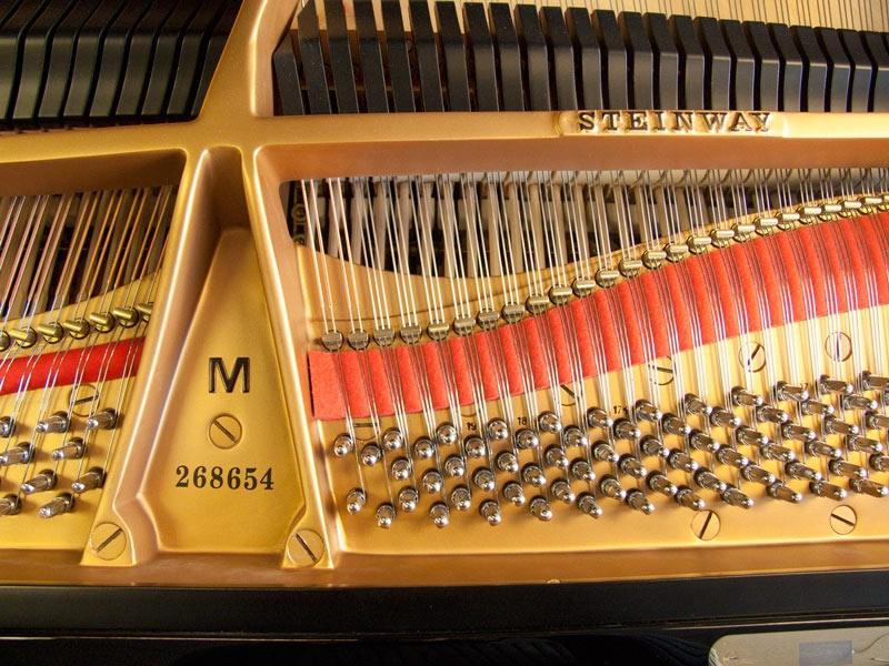 Steinway M grand Piano in bright black – Gallery image – Roberts Pianos Oxford