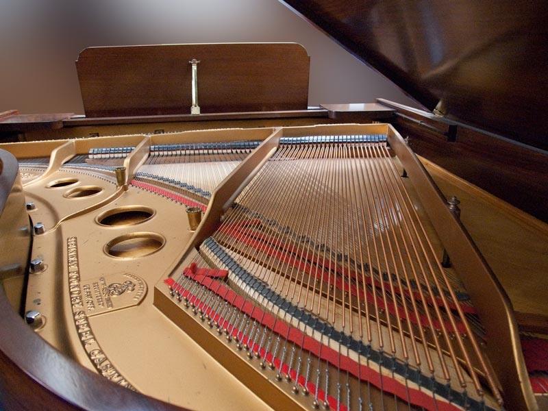 Steinway O grand Piano in rosewood – Gallery image – Roberts Pianos Oxford