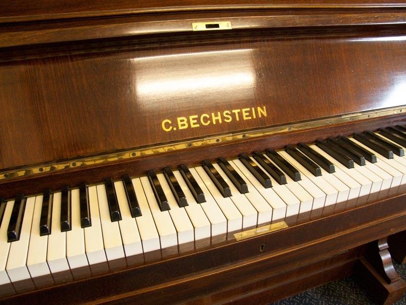 Bechstein 10 upright Piano in rosewood – Gallery image – Roberts Pianos Oxford