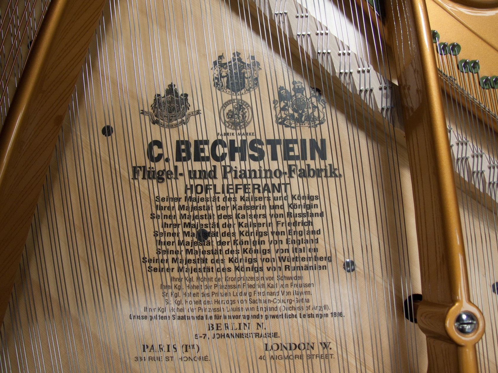Bechstein model V