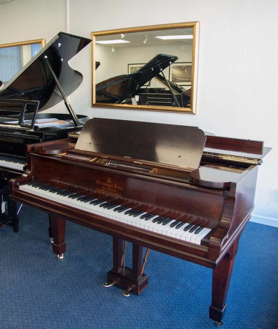 Steinway O grand Piano in rosewood – Gallery image – Roberts Pianos Oxford