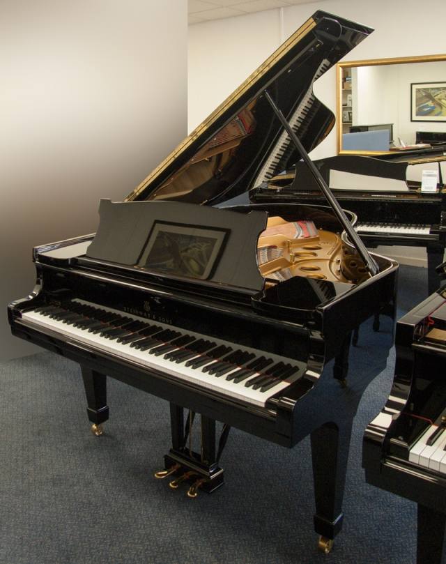 Steinway O grand Piano in bright black – Inventory thumbnail – Roberts Pianos Oxford