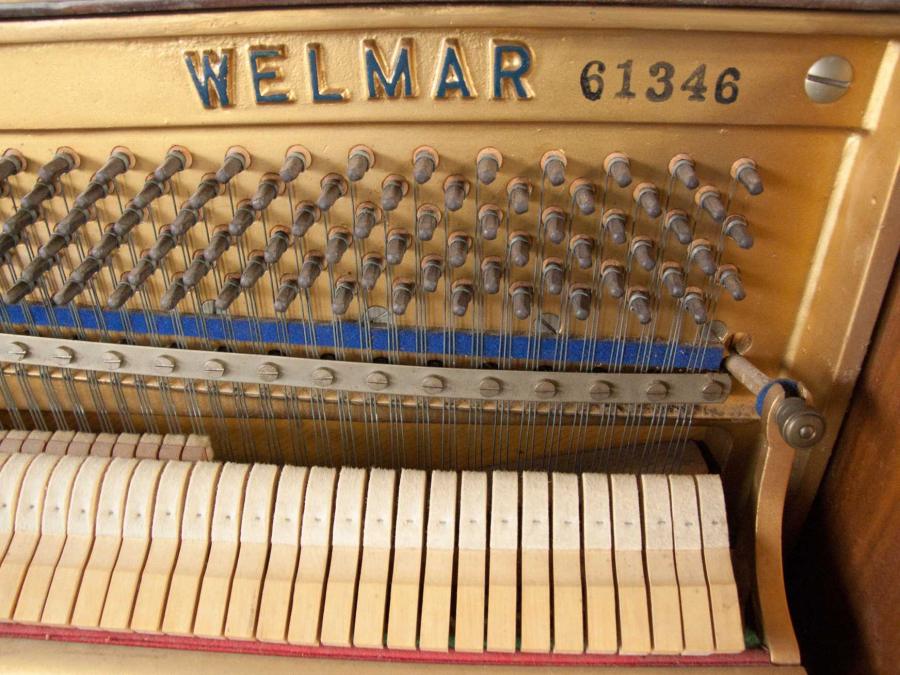 Welmar 110 upright Piano in medium-dark mahogany – Gallery image – Roberts Pianos Oxford