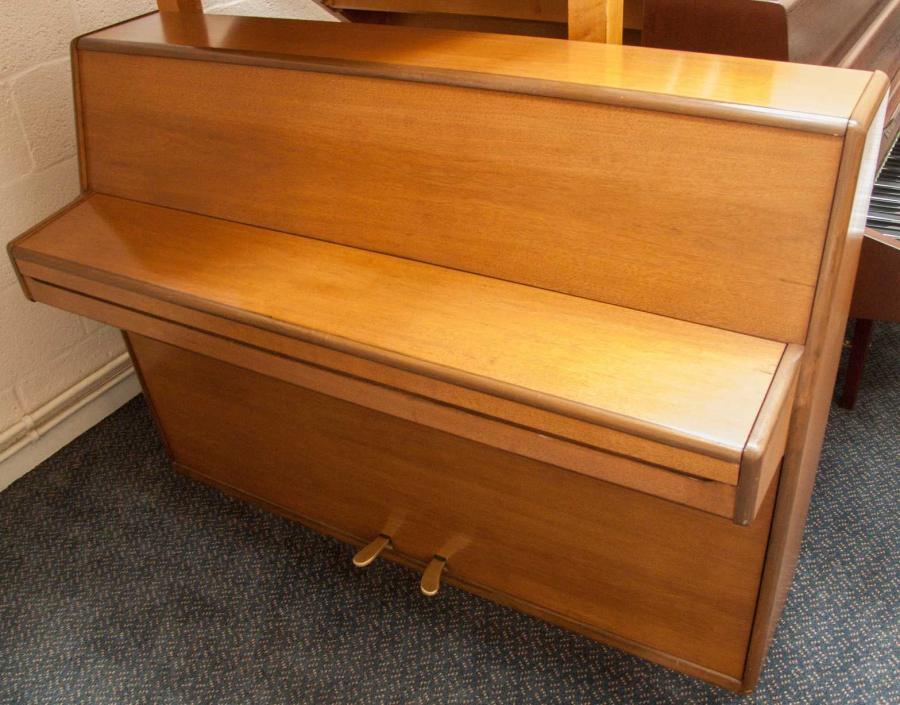 Welmar upright Piano in teak – Gallery image – Roberts Pianos Oxford
