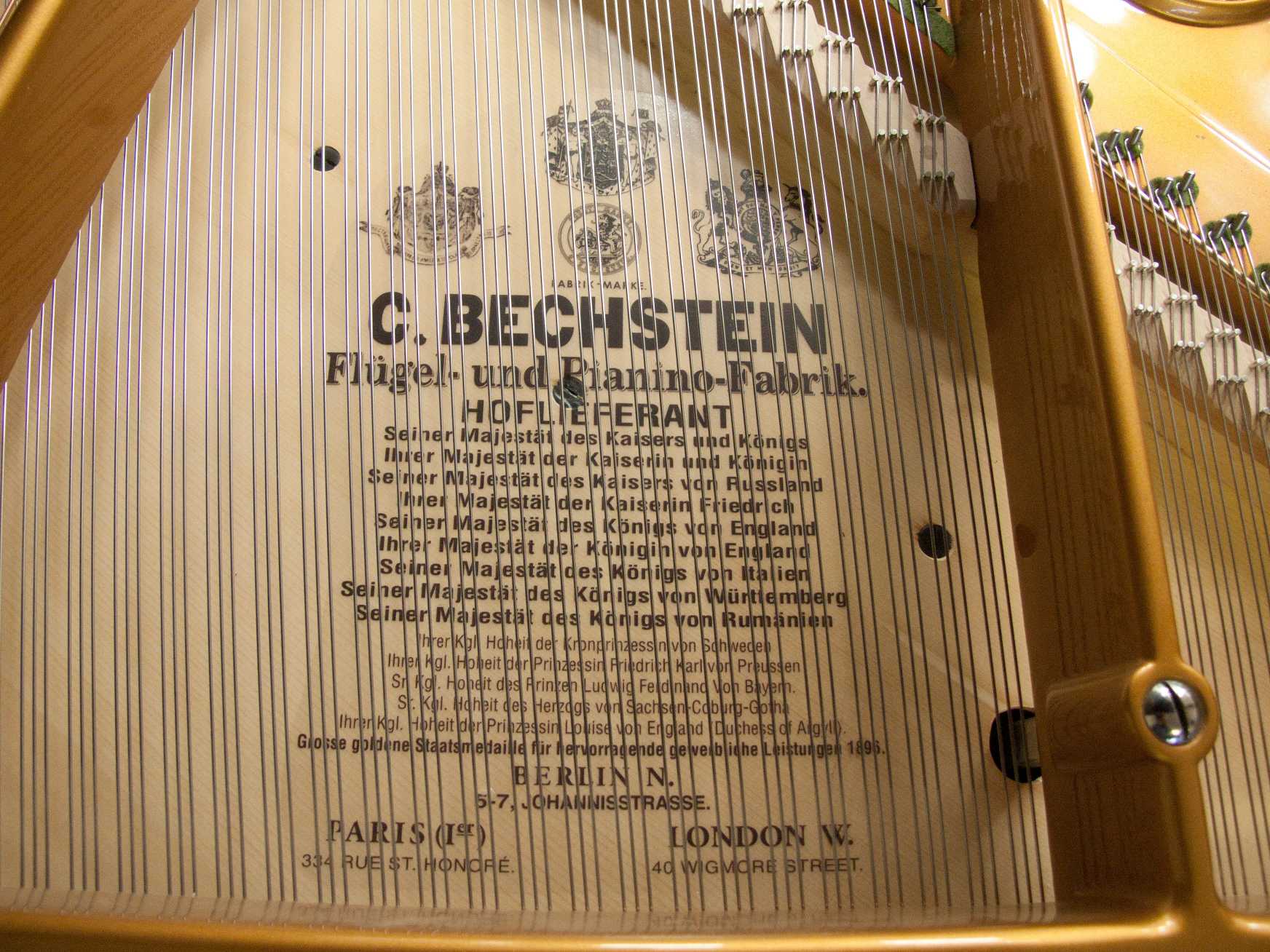 Bechstein V (B style)