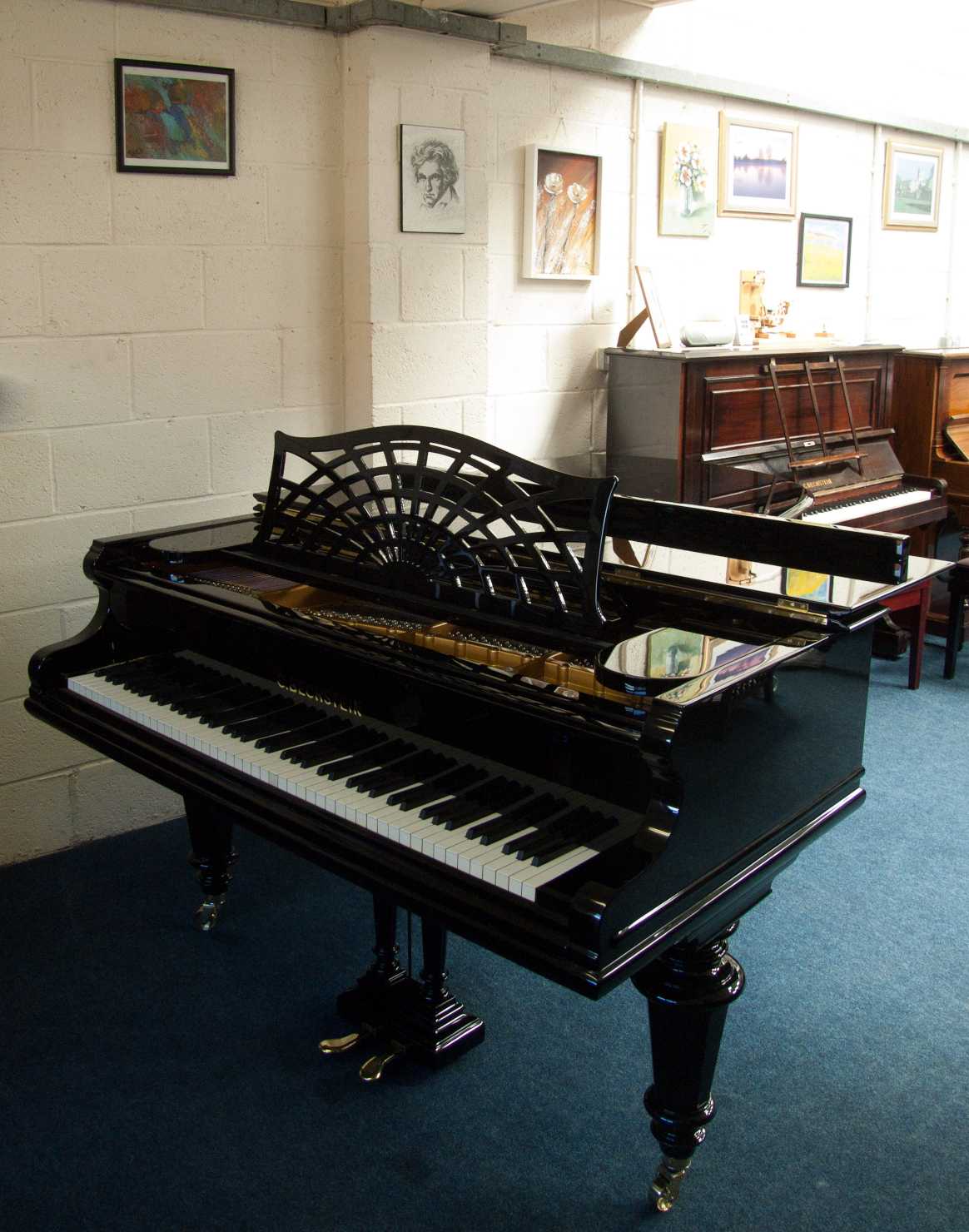 Bechstein V (B style)