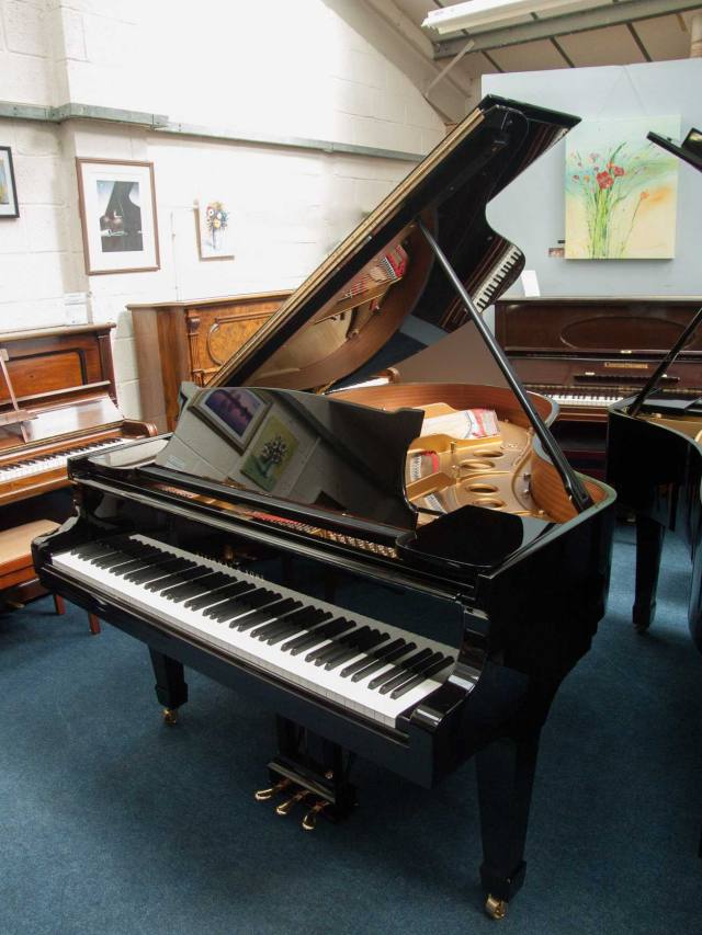 Steinway O grand Piano in black polyester – Inventory thumbnail – Roberts Pianos Oxford