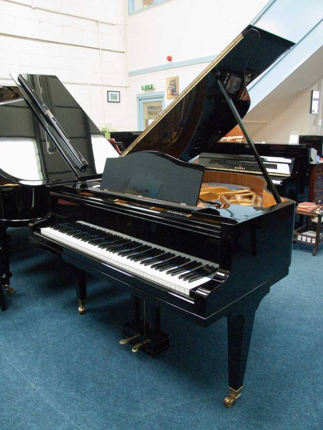 Bluthner style IV grand Piano in bright-black – Inventory thumbnail – Roberts Pianos Oxford