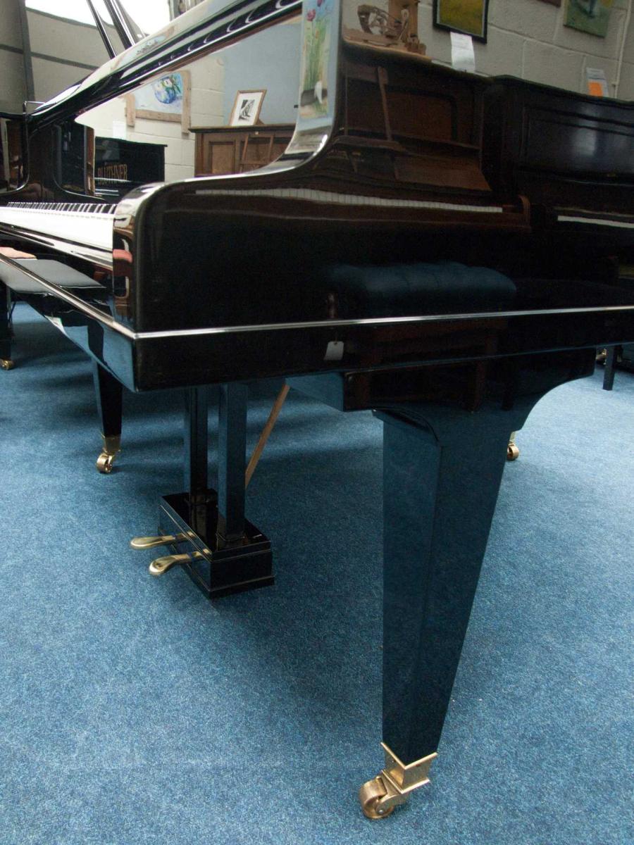 Bluthner style IV grand Piano in bright-black – Gallery image – Roberts Pianos Oxford