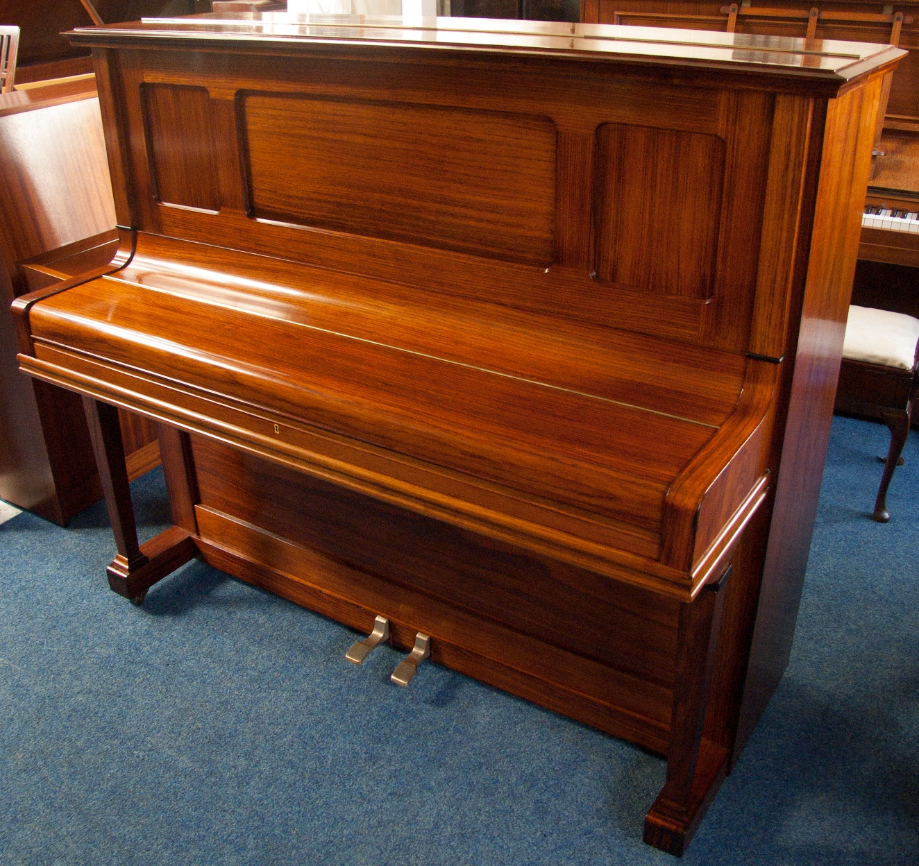Grotrian Steinweg 128