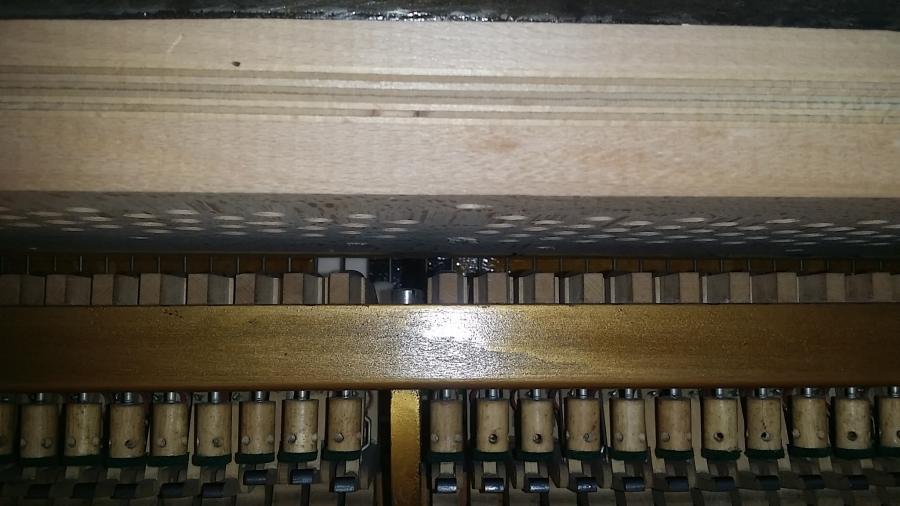 Bluthner IVa Aliquot grand Piano in mahogany – Gallery image – Roberts Pianos Oxford