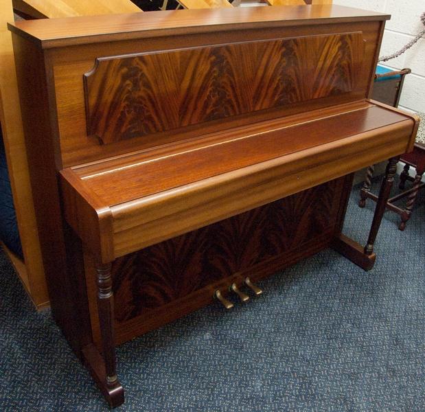 Chappell upright Piano in mahogany – Gallery image – Roberts Pianos Oxford