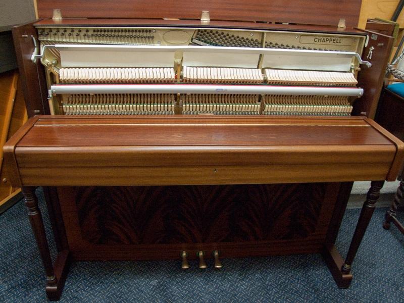 Chappell upright Piano in mahogany – Gallery image – Roberts Pianos Oxford