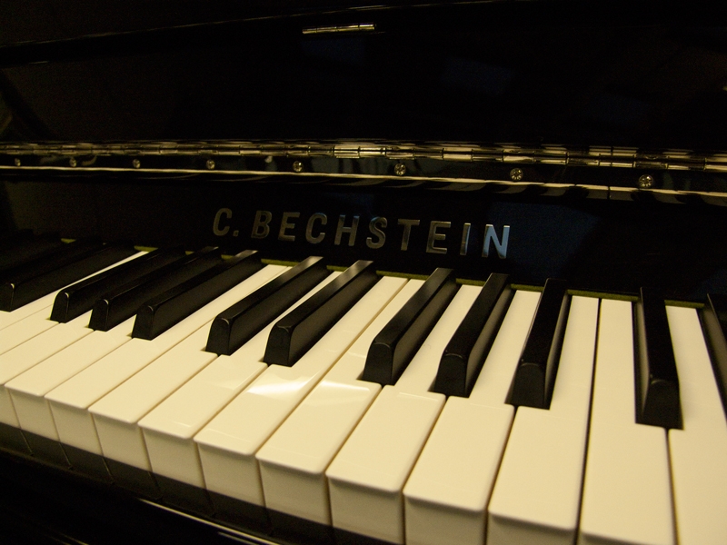 Bechstein Advance