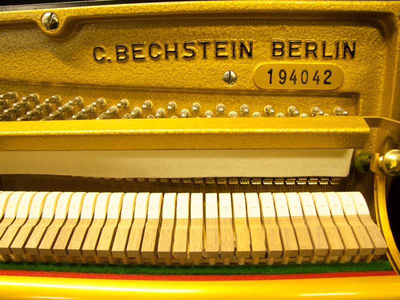 Bechstein Advance