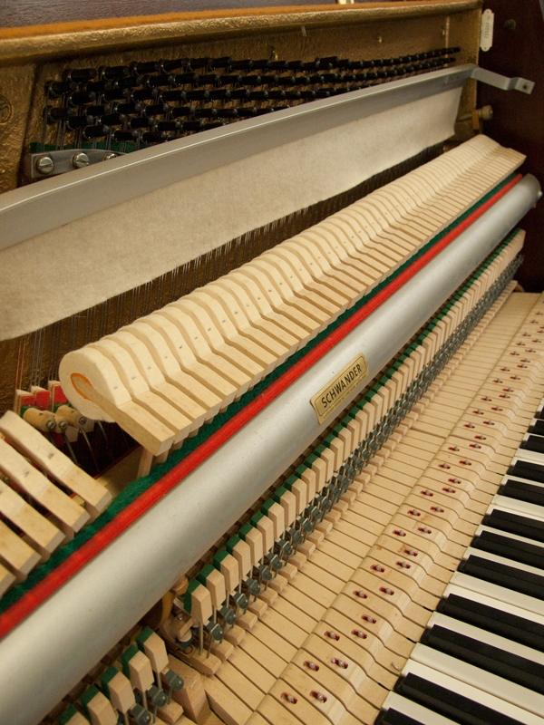 Kemble Compact upright Piano in mahogany – Gallery image – Roberts Pianos Oxford