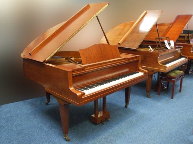 Bluthner Style IV grand Piano in mahogany – Inventory thumbnail – Roberts Pianos Oxford