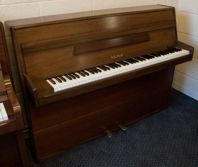 Welmar upright Piano in medium mahogany – Inventory thumbnail – Roberts Pianos Oxford