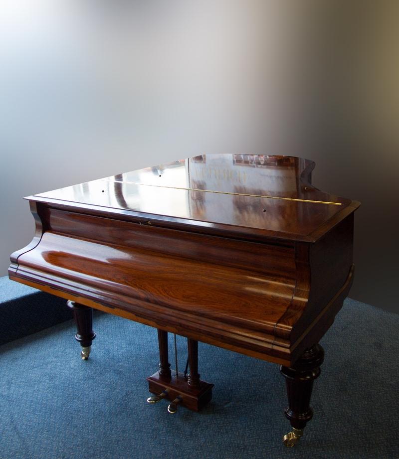 Bluthner VIII Aliquot grand Piano in rosewood – Gallery image – Roberts Pianos Oxford