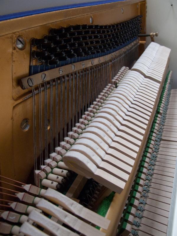 Zender upright Piano in Ivory white – Gallery image – Roberts Pianos Oxford