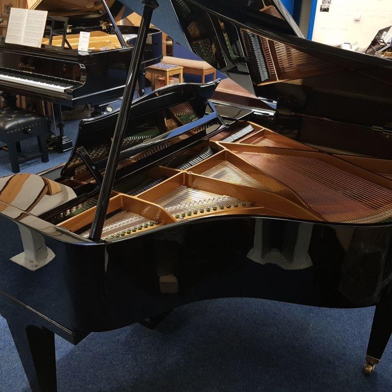 Bechstein S baby grand Piano in bright-black – Gallery image – Roberts Pianos Oxford