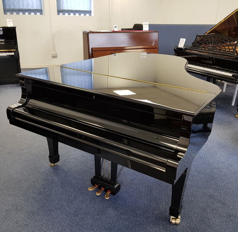 Yamaha S6