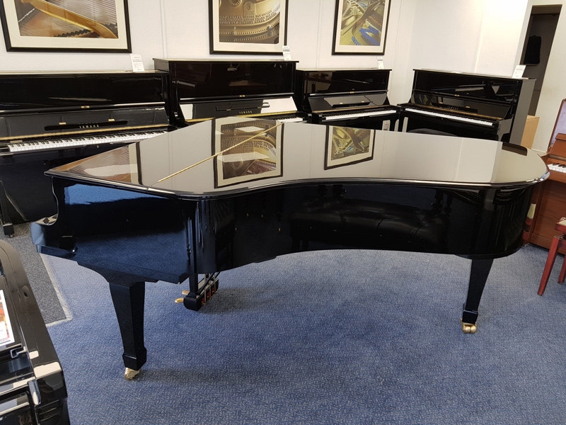 Yamaha S6