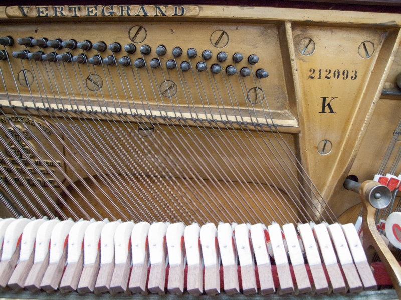 Steinway K