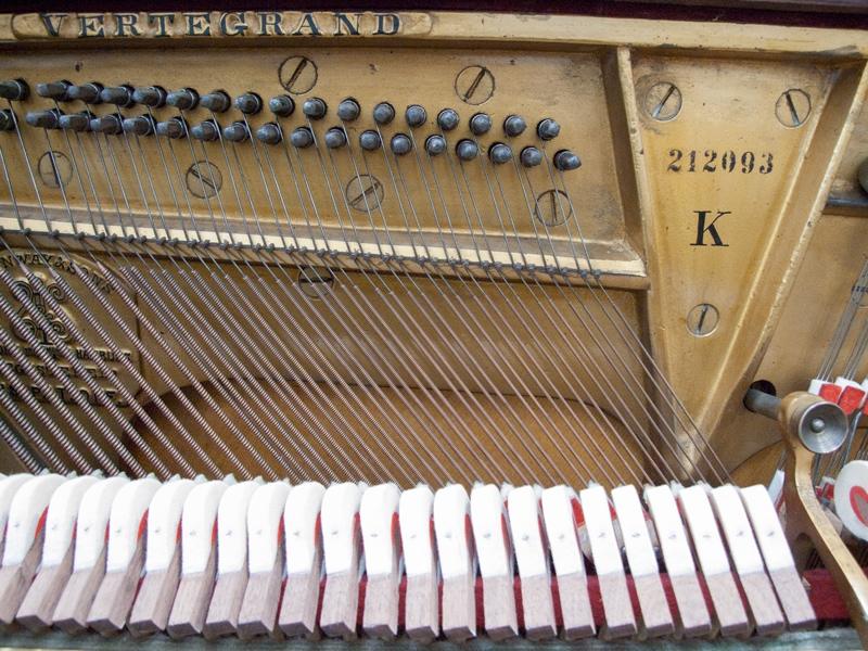 Steinway K upright Piano in rosewood – Gallery image – Roberts Pianos Oxford