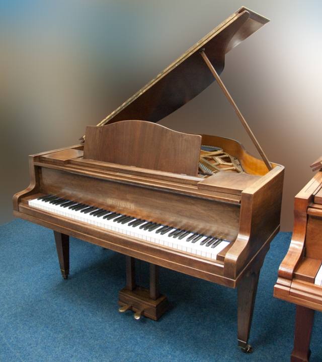 Bluthner IV grand Piano in mahogany – Inventory thumbnail – Roberts Pianos Oxford
